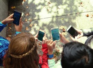 El fenómeno FOMO: fear of missing out (GPI Gracias Por Invitarme) Ilustración tomada de internet