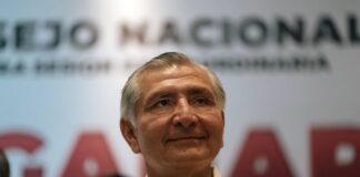 Adán Augusto elogia programas sociales y obras de infraestructura de AMLO