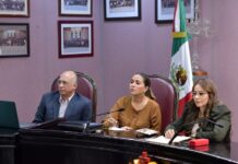 Análisis detallado del presupuesto de egresos 2024: Reunión en el palacio legislativo de Veracruz