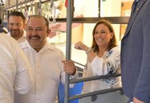 Gobernadora de Veracruz celebra alianza con empresa china Yutong, recorre boulevard sobre prototipo de transporte público para 2025
