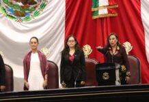 Protesta Nahle como gobernadora de Veracruz; la primera. Norma Rocío Nahle toma protesta como la primer gobernadora de Veracruz.