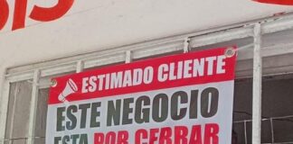Carmen Medel, del terrorismo fiscal a los amoríos clandestinos en el ayuntamiento de Minatitlán Comerciantes de Minatitlán acusan terrorismo fiscal por parte del Ayuntamiento presidido por Carmen Medel Palma.