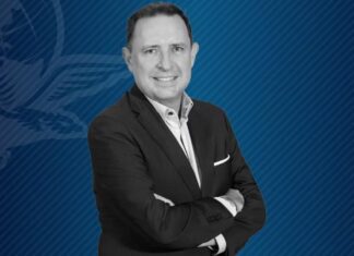 México enfrentará en los próximos meses un huracán: Fernando Vázquez Rigada Fernando Vázquez Rigada. Abogado por la UNAM. Maestría en Harvard en Derecho. Estudios en Análisis Prospectivo y Construcción Institucional. Diplomado en Mercado-tecnia Política por el ITAM.