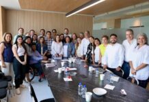 Se reúnen diputados de Morena con gobernara Nahle; revisan próxima agenda legislativa Legisladores locales de Morena y la gobernadora Rocío Nahle.