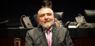 Tocables Adán el político en estado terminal