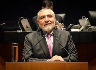 Tocables Adán el político en estado terminal