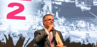 Los nuevos aranceles evitarán que se pierdan 320,000 empleos automotrices: Ebrard Política arancelaria busca revertir crecimiento de déficit comercial