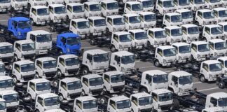 Impuesto de Trump a camiones pesados pega a empresas que exportan desde México Anuncia Donald Trump nuevos aranceles a camiones pesados