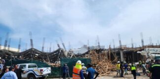 Se les cae cimbra para centro comercial en Riviera Veracruzana Colapsa cimbra en obra de la Riviera Veracruzana