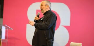 Muere Mauricio Fernández, alcalde de San Pedro Garza García, tras padecer cáncer de pulmón Fallece de cáncer, alcalde de San Pedro Garza García