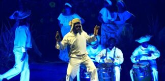 «Es enemigo acérrimo de Trump»: el rechazo del movimiento MAGA a que Bad Bunny actúe en el show del Super Bowl Bad Bunny crítico de Trump; ICE estará presente en el show