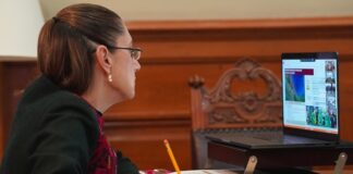 Sheinbaum sostiene reunión virtual con gobernadores; abordan emergencia por lluvias Se reporta el fallecimiento de al menos dos personas