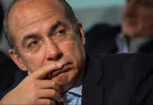 Felipe Calderón alista su regreso a la política Felipe Calderón pide al PAN reconsiderar alianza con el PRI