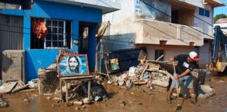 Lluvias dejan más de 100 mil casas afectadas CSP aseguró que cuentan con suficientes recursos para atender los daños por las lluvias; desmintió prohibición de ayuda a particulares