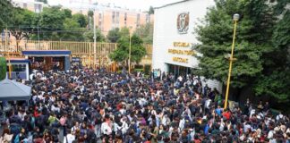 Encapuchados toman instalaciones de la Prepa 8 de la UNAM La evacuación masiva de estudiantes generó inquietud entre la comunidad educativa