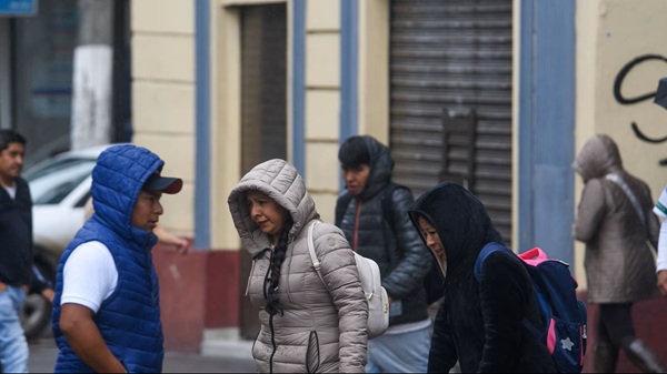 Frío Efectos del frente frío 7, así como las lluvias, podrían provocar inundaciones, deslaves y daños derivados de fuertes rachas de viento
