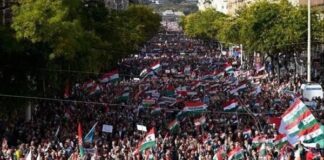 Miles marchan en Hungría en respaldo al primer ministro Viktor Orbán Para muchos húngaros, la marcha simboliza un llamado a la soberanía nacional