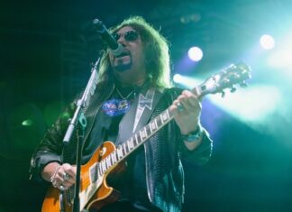 Cofundador y exguitarrista de Kiss, Ace Frehley, murió a los 74 años El legendario músico murió en su casa rodeado de su familia en Morrison, Nueva Jersey