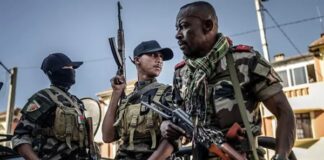 El Ejército toma el poder en Madagascar tras semanas de protestas contra el presidente Madagascar ha sido sacudida por protestas contra el gobierno de Rajoelina, que han convocado mayoritariamente los jóvenes