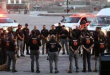 Protección Civil de NL continúa a la espera de que Veracruz autorice el traslado de apoyos NL dispone de personal operativo con equipo especializado, unidades de emergencia y un helicóptero con dos pilotos