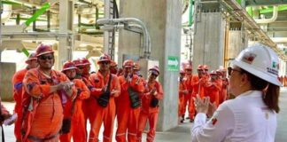 El negro fin de mes de Nahle El desgaste es evidente: promesas incumplidas, funcionarios ausentes, y una gobernadora que prefiere el aplauso de sus cercanos al reclamo de los ciudadanos