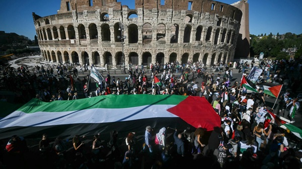 Palestina Algunas de las consignas son “boicot a Israel” y “todos somos Palestina”