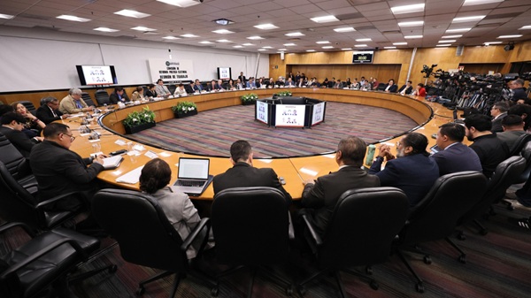 Reforma Electoral La titular de la Segob participó en la reunión de trabajo entre la Comisión de Reforma Político-Electoral de la Cámara de Diputados y la Comisión Presidencial para la Reforma Electoral