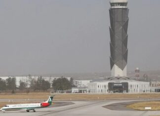 Secretaría de Transporte anuncia la cancelación inmediata de 11 rutas a EU tras anuncio del gobierno de Trump La SICT también indicó que la suspensión de dos rutas vigentes desde el AIFA a Estados Unidos entrará en vigor a partir del 7 de noviembre