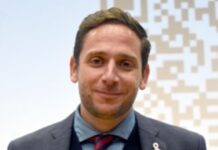 Mejora el abasto de medicamentos pero se analizan sanciones a empresas con incumplimientos: Eduardo Clark 34 de las más de 400 empresas proveedoras presentan retrasos en sus entregas: Clark