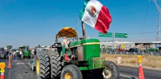 Abren carpetas de investigación contra 12 agricultores de Guanajuato tras bloqueos por precios del maíz Responsabilizamos al gobierno federal y estatal de la seguridad e integridad de nuestros 12 compañeros y sus familias. No daremos un paso atrás