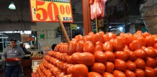 Inflación ‘da tregua’ y baja ligeramente: Se ubica 3.57% en octubre tras recorte de tasas en Banxico La inflación anual de México se desaceleró en octubre a 3.57 por ciento, justo un día después de que el Banxico aplicara su undécimo recorte en las tasas