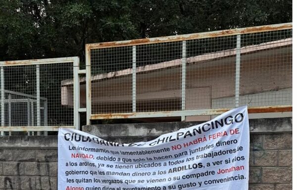 Colocan narcomantas en Chilpancingo que advierten que no habrán fiestas decembrinas Las autoridades retiraron las lonas encontradas en tres puntos de la capital y continúan la investigación