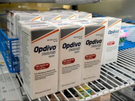 Cofepris emite alerta sanitaria por medicamentos sin registro sanitario o falsos de cáncer y hepatitis C La Cofepris recomendó verificar que todo producto cuente con número de registro sanitario, fecha de caducidad visible, lote y caja original sellada