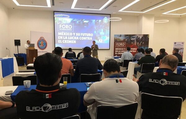 EU destaca colaboración con México para enfrentar a criminales trasnacionales Especialistas de México y EU intercambiaron ideas sobre cómo enfrentar mejor al crimen organizado y fortalecer la seguridad