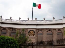 «La violencia crece sin importar partido o gobernante», reclaman normalistas en Segob Alumnos de universidades y escuelas normales en Michoacán, Puebla y de la UNAM señalaron que las autoridades abandonan a quienes denuncian y buscan mejorar las condiciones