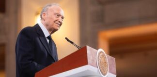 Senado inicia sesión para analizar posible salida de Gertz Manero de la FGR, apuntan a Ernestina Godoy como sustituta En caso de que Gertz Manero deje el cargo, se nombrará un fiscal interino hasta que el Senado avale un nuevo titular a partir de una terna presentada por la presidenta Sheinbaum