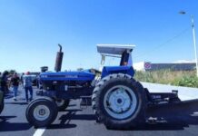 Campesinos mantienen algunos bloqueos carreteros intermitentes en Guanajuato Esta clase de bloqueos carreteros han ocurrido en diversos estados del país durante las últimas dos semanas como en Tlaxcala, Sinaloa, Guerrero, Colima y Morelos