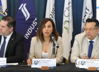 Industriales de Jalisco rechazan nuevo impuesto ecológico y cuestionan el Paquete Económico 2026 La directora del CCIJ, Noelia Caro, lamentó la reducción en la inversión pública, toda vez que, el estado proyecta 5,058 mdp, que representa una disminución del 15% respecto al año anterior