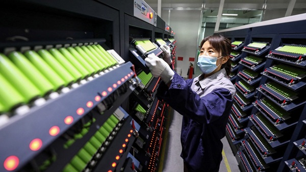 Litio Los precios del carbonato de litio han subido recientemente en China, ya que los inversores prevén un auge de la demanda en el sector del almacenamiento de energía