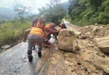 Más estragos por lluvias en Hidalgo y Veracruz Protección Civil señaló que Tatahuicapan no ha recibido la ayuda del gobierno del estado y “justo ahora es más necesario que nunca”.
