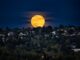 La superluna más grande del año llega con una lluvia de meteoros Una noche despejada puede transformar una observación ordinaria en una experiencia inolvidable