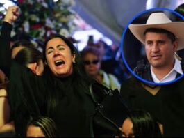 ¿Por qué mataron a Carlos Manzo? Manzo no tenía vínculos con ninguna organización criminal y buscaba que el gobierno federal entrara en su apoyo para combatirlos, pero el gobierno lo abandonó