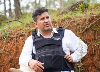 ’No quiero ser de los ejecutados’: Las veces que Carlos Manzo, alcalde de Uruapan, pidió ayuda Carlos Manzo señaló que la solicitud de ayuda a García Harfuch se debía a la creciente violencia generada por el crimen organizado en Uruapan