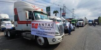 Megabloqueo de transportistas: Estos son los detalles del paro nacional del 24 de noviembre Transportistas y campesinos confirman mega bloqueo nacional el 24 de noviembre por inseguridad y extorsiones en carreteras