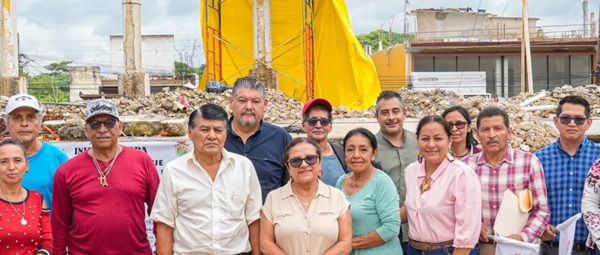 Minatitlán En caso de que logren frenar la destitución, tanto la alcaldesa y los ediles tendrán que pagar una multa por no haber saldado esta deuda a la empresa Cibernéticas