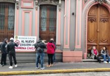 Bloquean sindicalistas “prepas”; rechazan “nómina única” Las protestas se replicaron en algunas regiones del estado, donde trabajadores de distintos niveles educativos advirtieron que continuarán con las acciones de presión