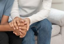 Iglesia católica expresa preocupación por el incremento de suicidios en México Según el Inegi, los grupos de 15 a 24 y de 25 a 34 años concentran el mayor porcentaje de autolesiones, con el 22.9% y el 27.4%, respectivamente