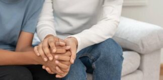 Iglesia católica expresa preocupación por el incremento de suicidios en México Según el Inegi, los grupos de 15 a 24 y de 25 a 34 años concentran el mayor porcentaje de autolesiones, con el 22.9% y el 27.4%, respectivamente