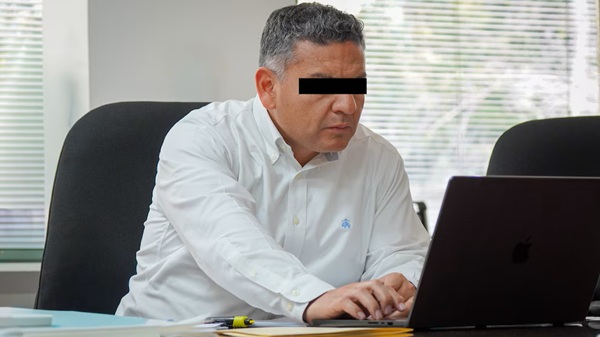 IPN El funcionario fue denunciado por la Asociación de Ciudadanos Unidos para Erradicar la Corrupción, que también acusa enriquecimiento ilícito