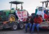 Agricultores protestan contra Ley de Aguas con caravana de tractores en CDMX Cerca de 100 tractores se dirigen a la CDMX para concentrarse en la Cámara de Diputados, donde prevén realizar una manifestación en contra de la Ley de Aguas